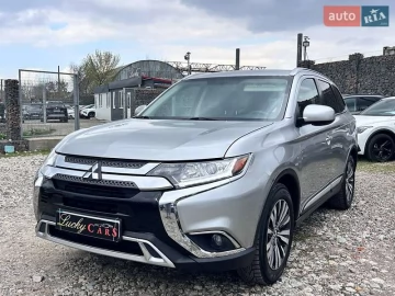 Авто Mitsubishi Outlander 2018 № 7571968