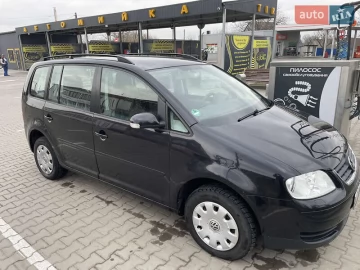 Авто Volkswagen Touran 2004 № 7572132
