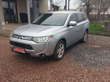Авто Mitsubishi Outlander 2014 № 7572459