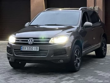 Авто Volkswagen Touareg 2010 № 7572550
