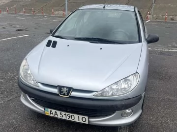 Авто Peugeot 206 2010 № 7572647