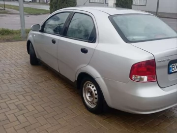 Авто Chevrolet Aveo 2005 № 7572654