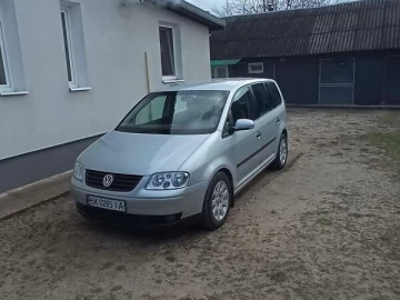 Авто Volkswagen Touran 2004 № 7572740