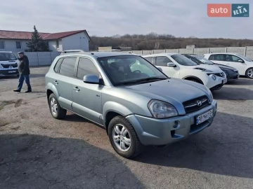 Авто Hyundai Tucson 2006 № 7572825