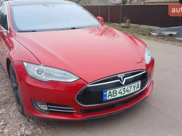 Авто Tesla Model S 2015 № 7572944