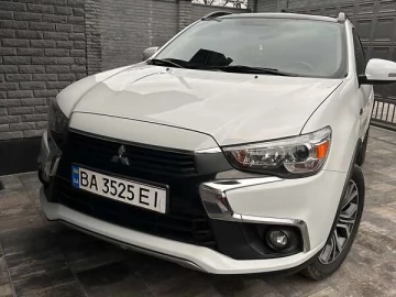 Авто Mitsubishi Outlander 2017 № 7573634
