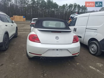 Авто Volkswagen Beetle 2014 № 7573787