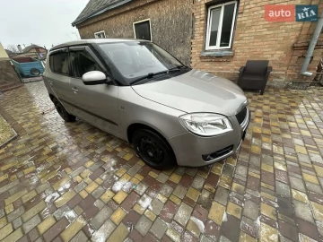 Авто Skoda Fabia 2010 № 7573848