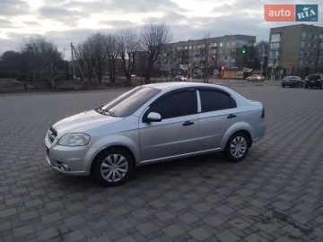 Авто Chevrolet Aveo 2011 № 7573906