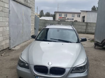 Авто BMW 5 Series 2004 № 7573928