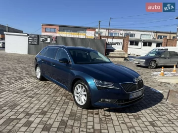 Авто Skoda Superb 2018 № 7573984