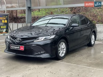 Авто Toyota Camry 2018 № 7573988