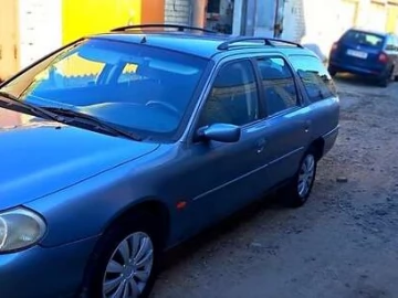 Авто Ford Mondeo 2000 № 7574036