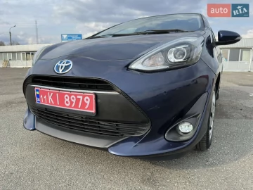 Авто Toyota Aqua 2019 № 7574161