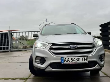 Авто Ford Escape 2017 № 7574167