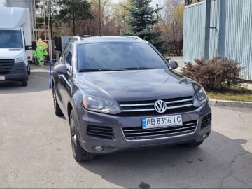 Авто Volkswagen Touareg 2011 № 7574194