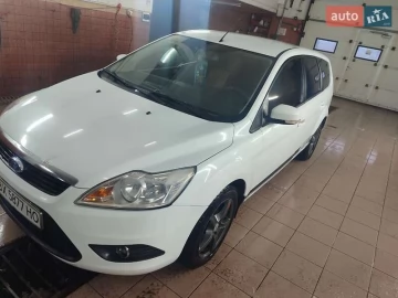 Авто Ford Focus 2010 № 7574400