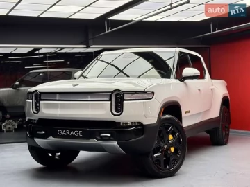 Авто Rivian R1T 2023 № 7574561