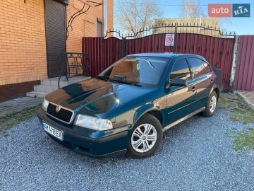 Авто Skoda Octavia 2000 № 7574614