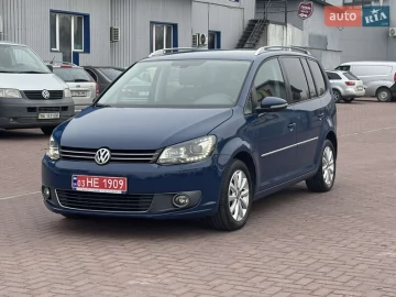 Авто Volkswagen Touran 2011 № 7574801