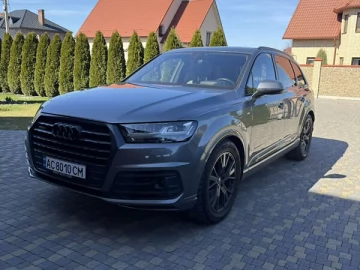 Авто Audi Q7 2017 № 7575006
