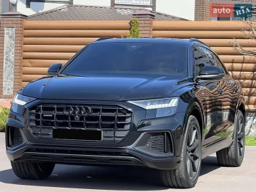 Авто Audi Q8 2023 № 7575014