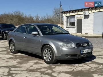 Авто Audi A4 2001 № 7575040