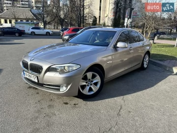 Авто BMW 5 Series 2013 № 7575309
