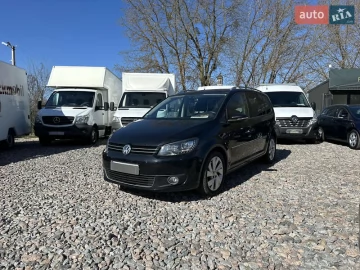 Авто Volkswagen Touran 2015 № 7575316