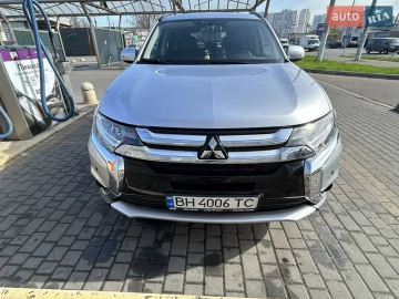 Авто Mitsubishi Outlander 2015 № 7575336