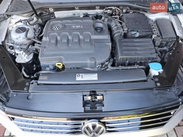 Авто Volkswagen Passat 2016 № 7575343