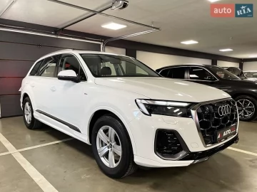 Авто Audi Q7 2025 № 7575490
