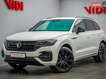 Авто Volkswagen Touareg 2022 № 7575495