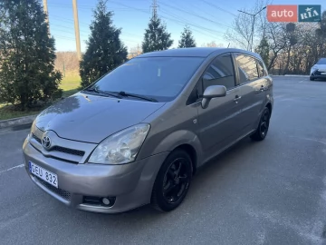 Авто Toyota Corolla Verso 2006 № 7575559