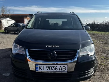 Авто Volkswagen Touran 2009 № 7575729