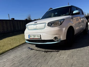 Авто KIA Soul Ev 2015 № 7576108