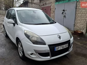 Авто Renault Scenic 2011 № 7576116