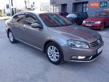 Авто Volkswagen Passat 2011 № 7576125