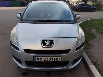 Авто Peugeot 5008 2011 № 7576133