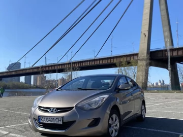 Авто Hyundai Elantra 2013 № 7576136
