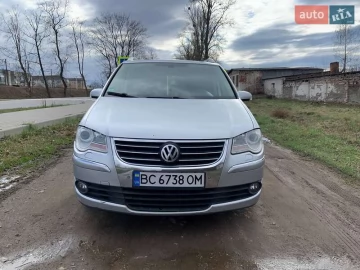 Авто Volkswagen Touran 2008 № 7576142