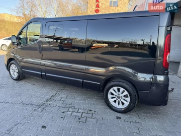 Авто Opel Vivaro 2011 № 7576255