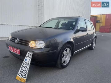 Авто Volkswagen Golf 2002 № 7576452