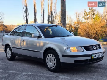 Авто Volkswagen Passat 2000 № 7576457