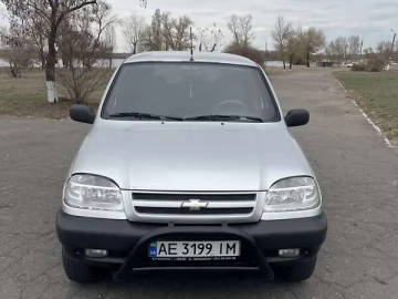 Авто Chevrolet Niva 2007 № 7576470