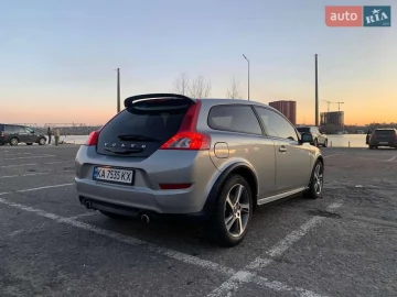 Авто Volvo C30 2012 № 7576699