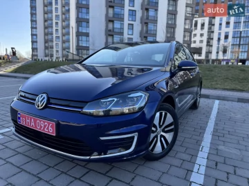 Авто Volkswagen E-Golf 2020 № 7576785