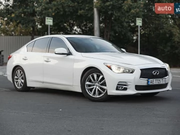 Авто Infiniti Q50 2015 № 7576796