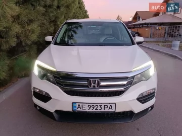 Авто Honda Pilot 2016 № 7576967