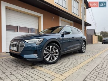 Авто Audi E-Tron 2020 № 7576988